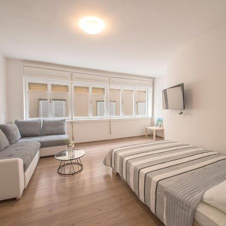Aurora Apartment ザダル エクステリア 写真