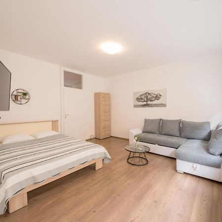 Aurora Apartment ザダル エクステリア 写真