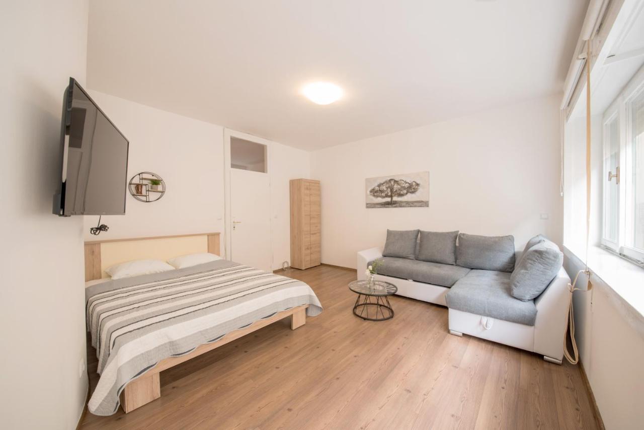 Aurora Apartment ザダル エクステリア 写真